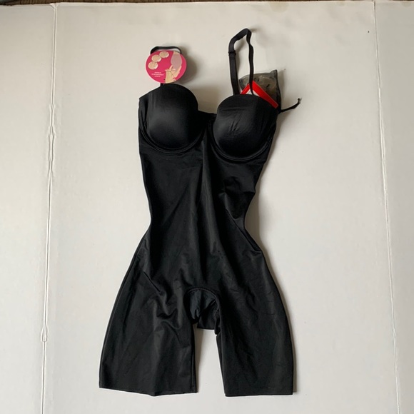Spanx strapless bodysuit - Picture 3 of 12